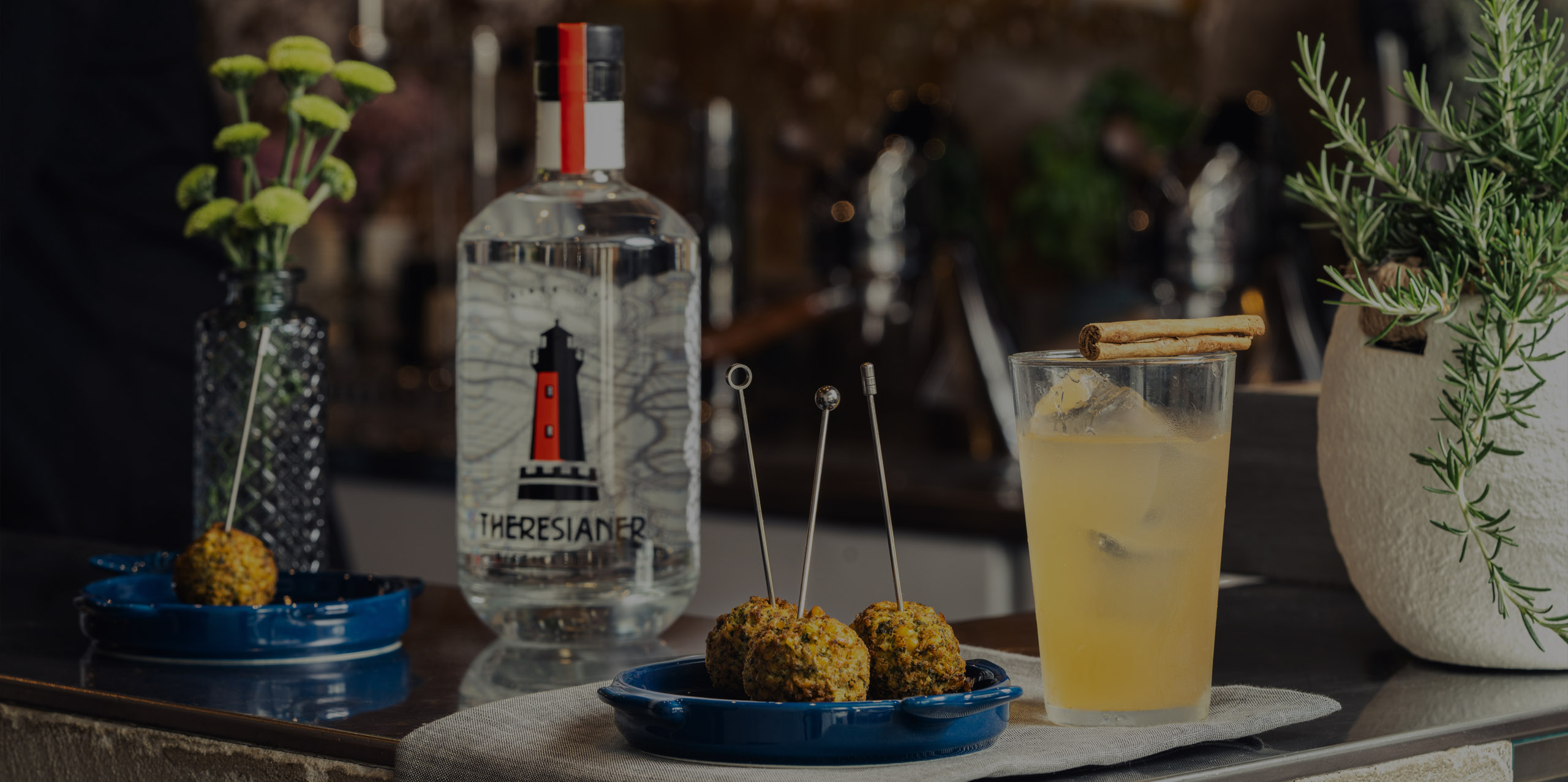 Sloe Gin Punch Prova i cocktail di Theresianer Gin